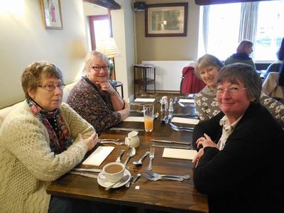 Marg, Heather, Diane H,  Chris M,  Portway inn, 26/01/2016