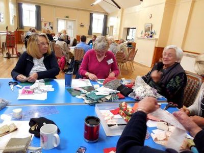 Beverly Rose ran a workshop to show members how to make a Manx Quilt square.