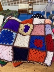 Colourful blanket crochet by Gwenda