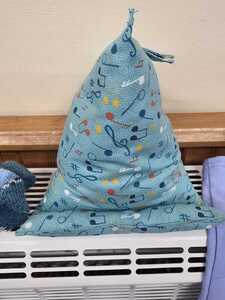 Jenny C Tablet stand