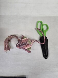 Scissor tidy by Kate