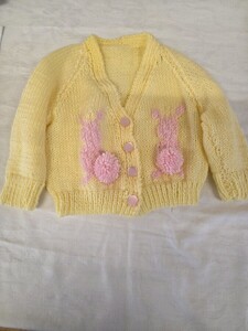 Babys cardigan by Chris