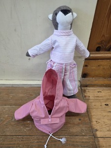 Otter with an outfit by Caroline