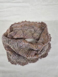 Daryl - crocheted neckscarf